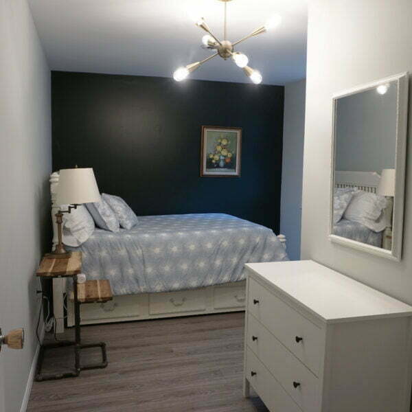 The Spires Guesthouse Short term rentals in old south, London, Ontario near Victoria Hospital